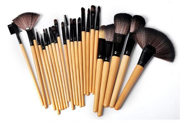 24-Piece Makeup Brush Set with Gift Bag – photo 3